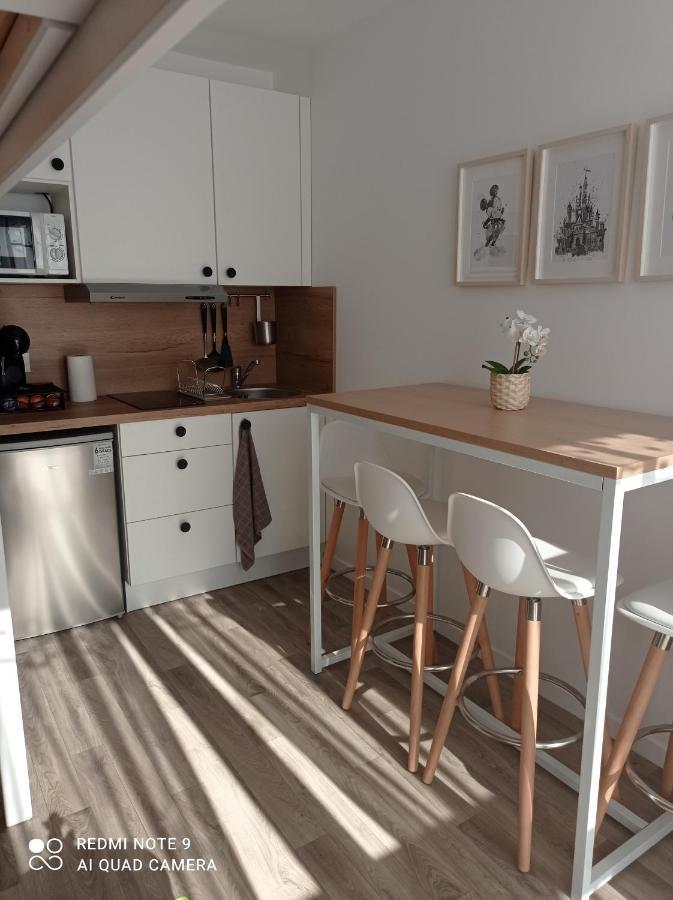 Pivoine -12 Min Des Parcs Walt Disney-Arrivee Autonome-Wifi&Parking Gratuit Montévrain Exterior foto